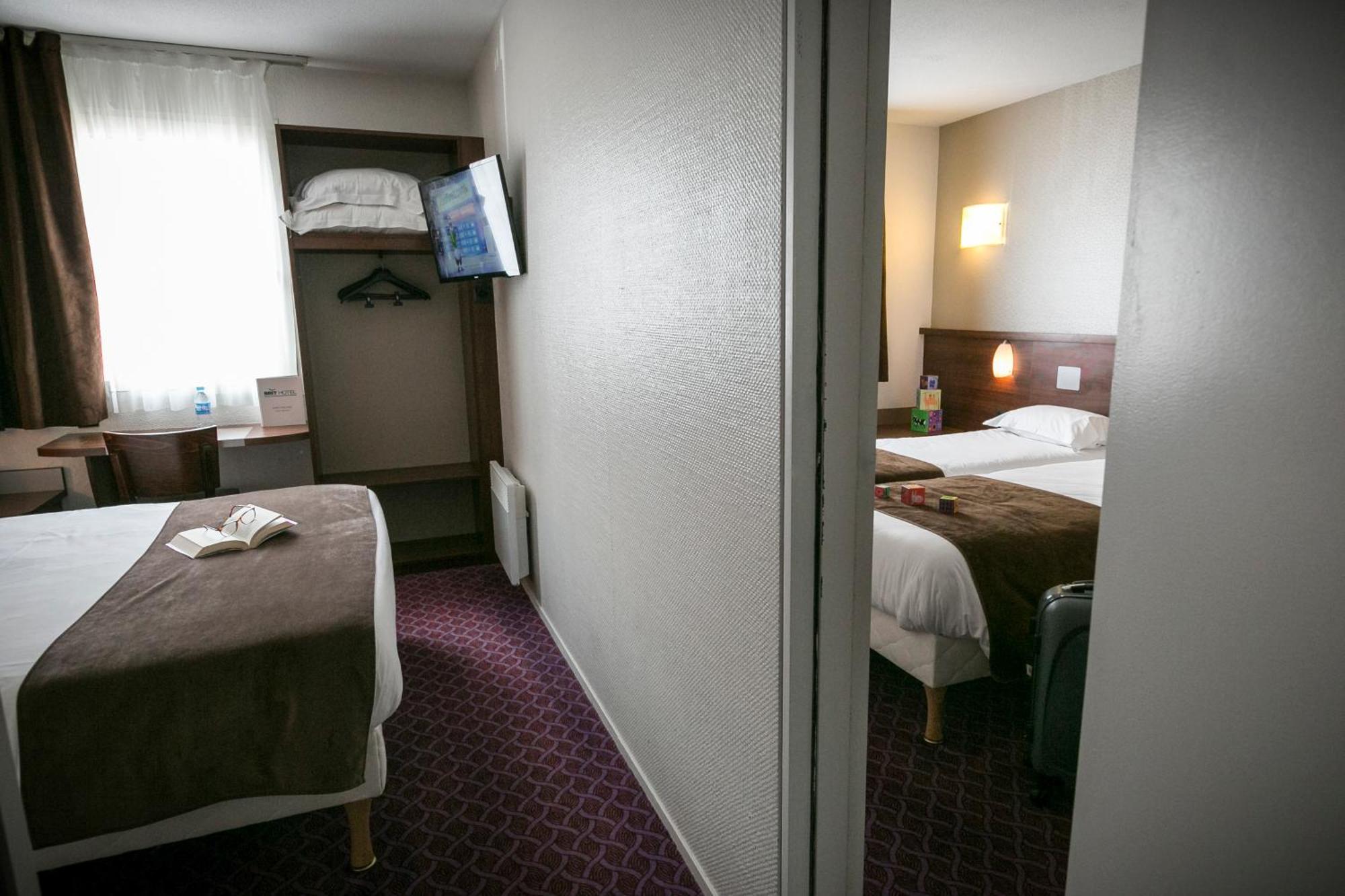 Brit Hotel Rennes Le Castel Екстериор снимка